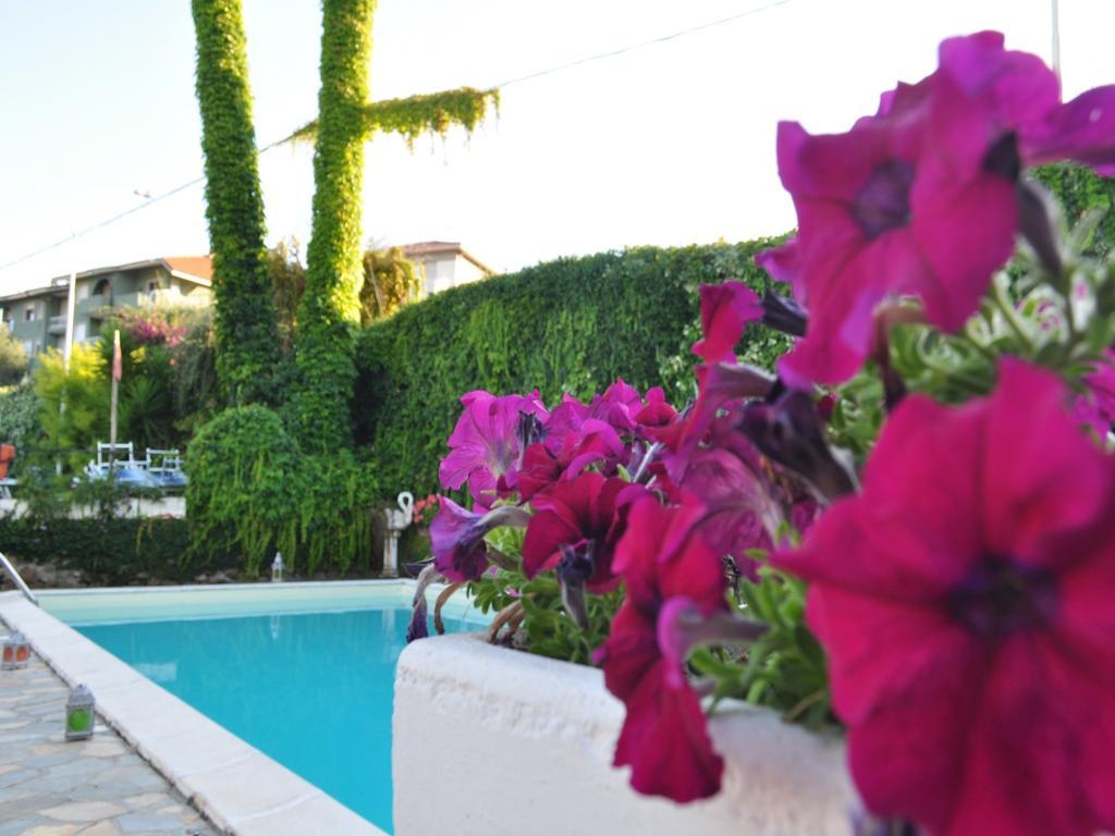 Hotel Bellavista San Bartolomeo Al Mare Eksteriør billede
